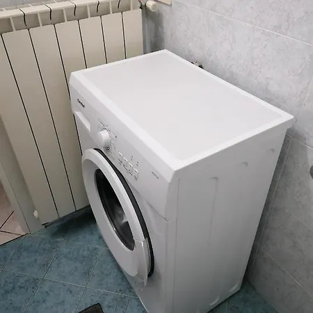 索菲亚公寓 *
